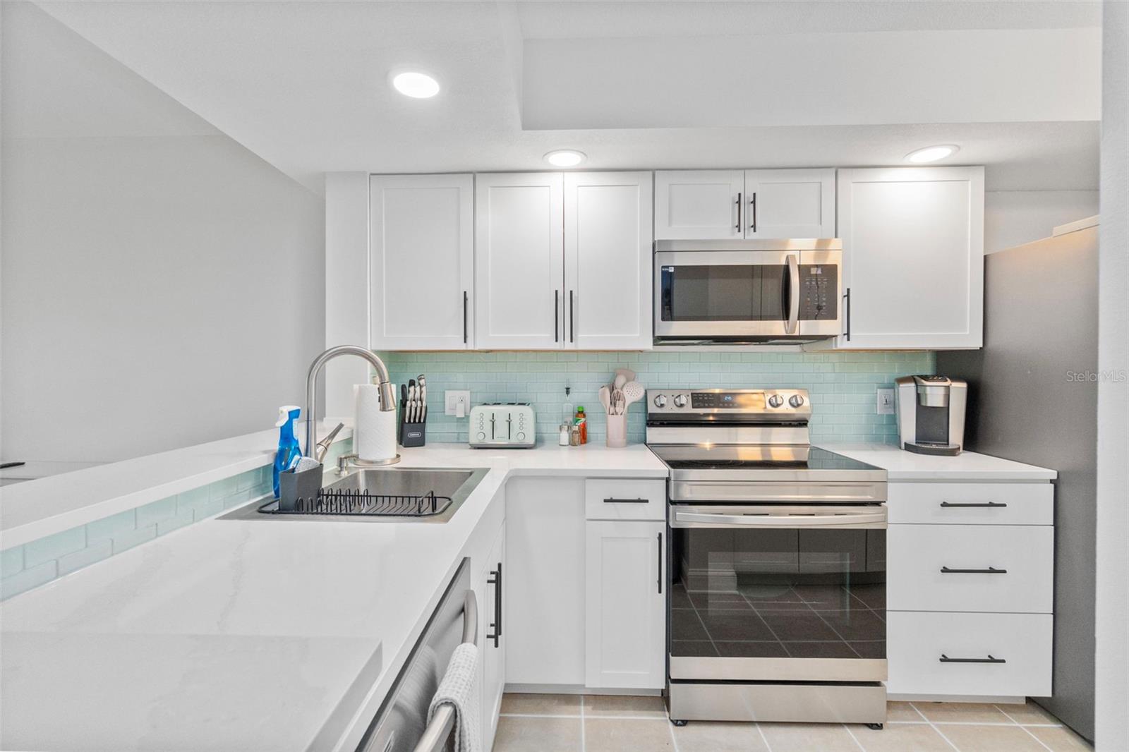 FARMINGTON VISTAS - Residential Lease