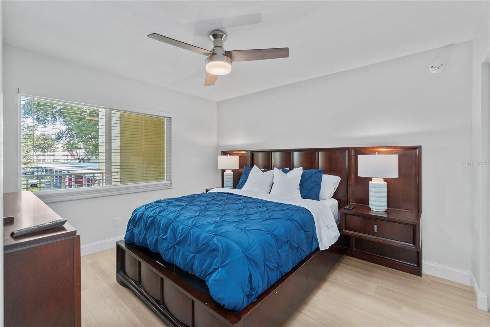 FARMINGTON VISTAS - Residential Lease