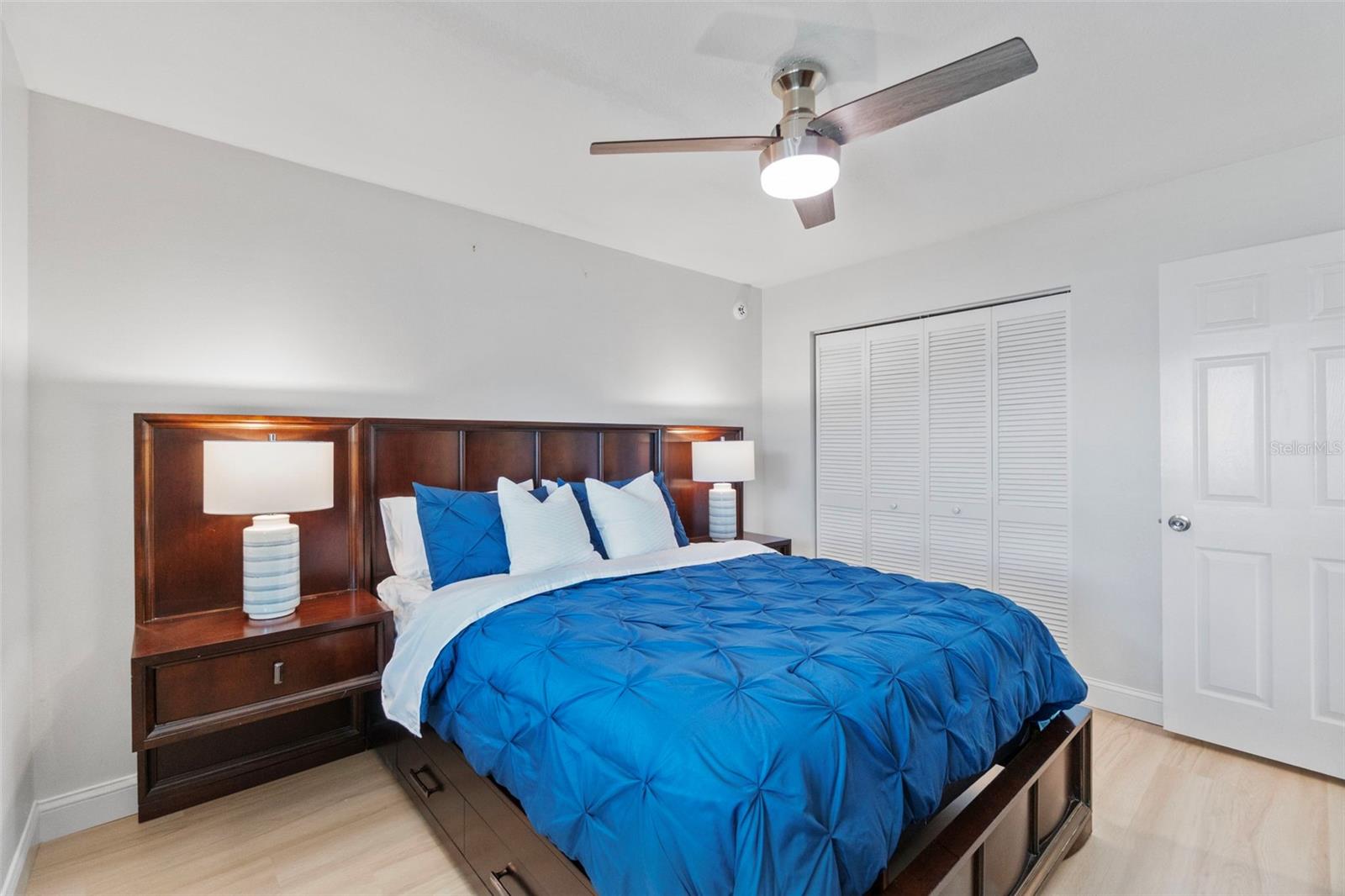 FARMINGTON VISTAS - Residential Lease