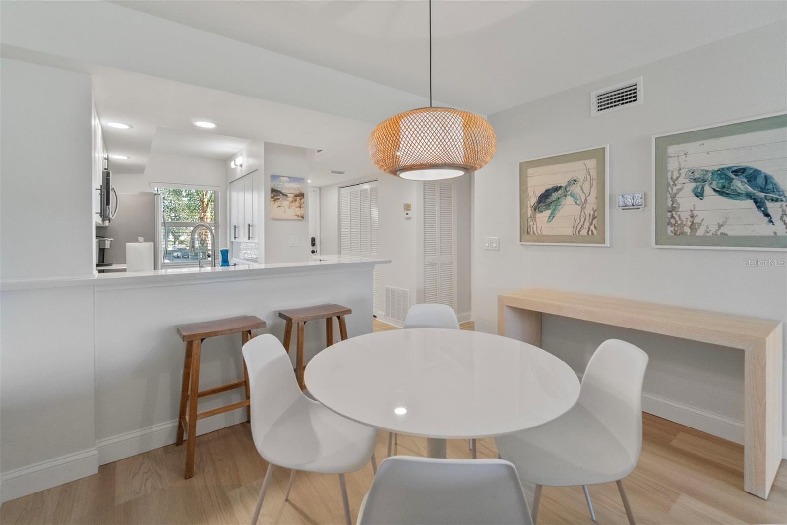 FARMINGTON VISTAS - Residential Lease