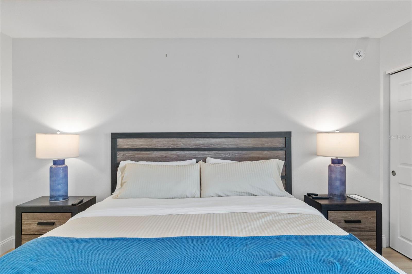 FARMINGTON VISTAS - Residential Lease