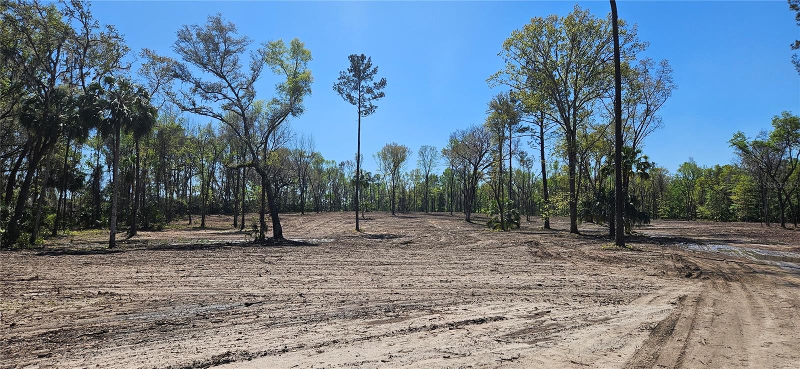 62ac NW 193RD ST