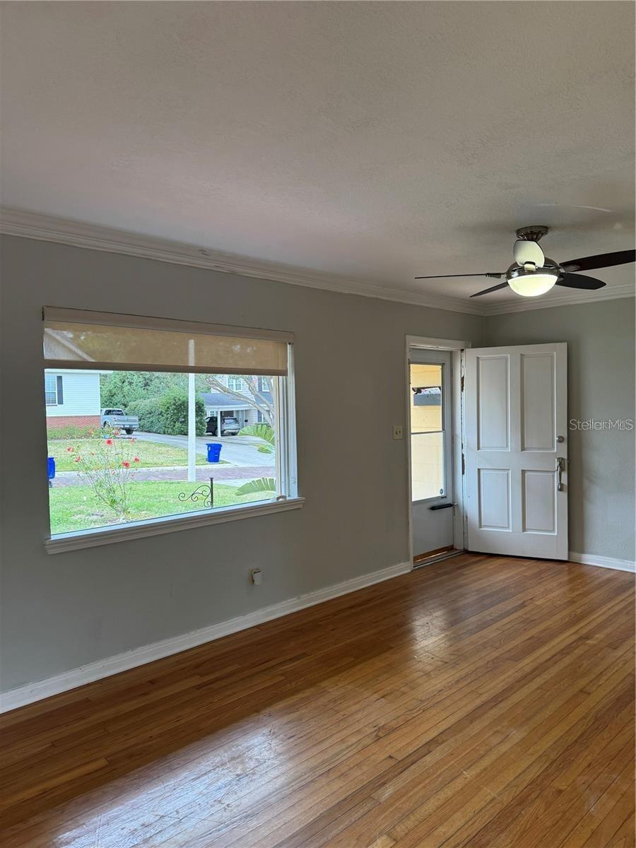 CLEVELAND HEIGHTS - Residential Lease