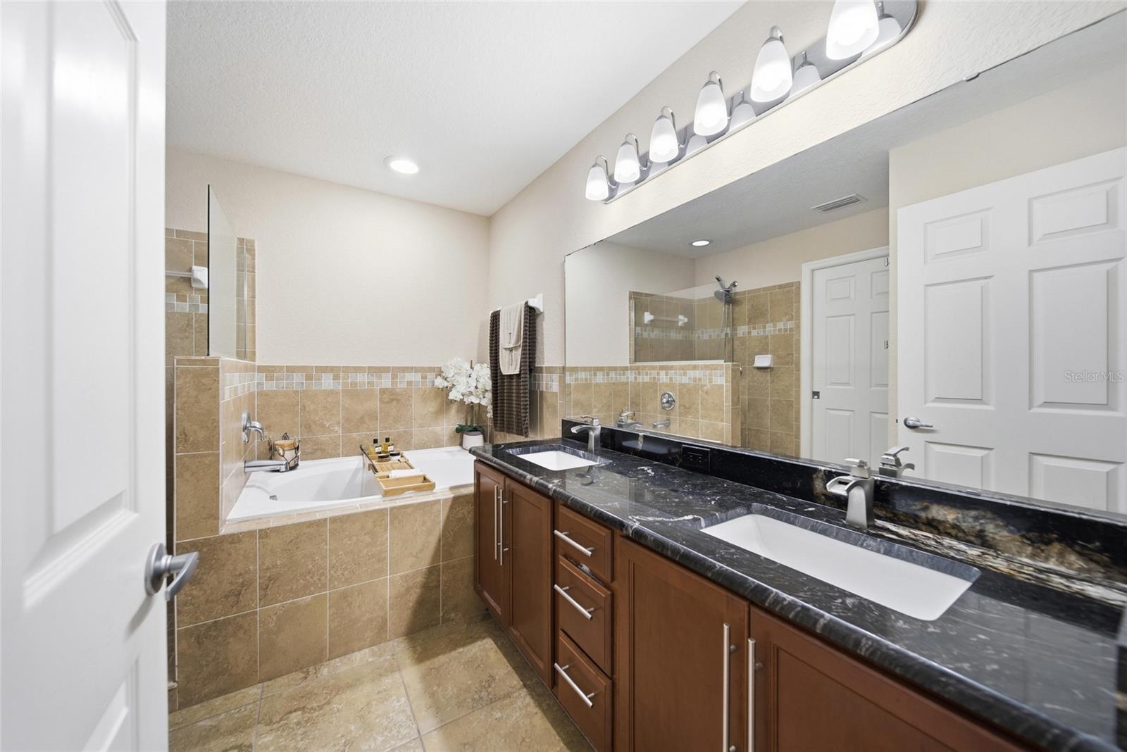 SUNDANCE PLACE PH 2 - Residential