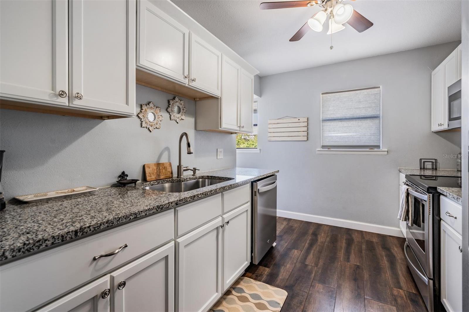 SEA SHELL OF INDIAN SHORES - Residential