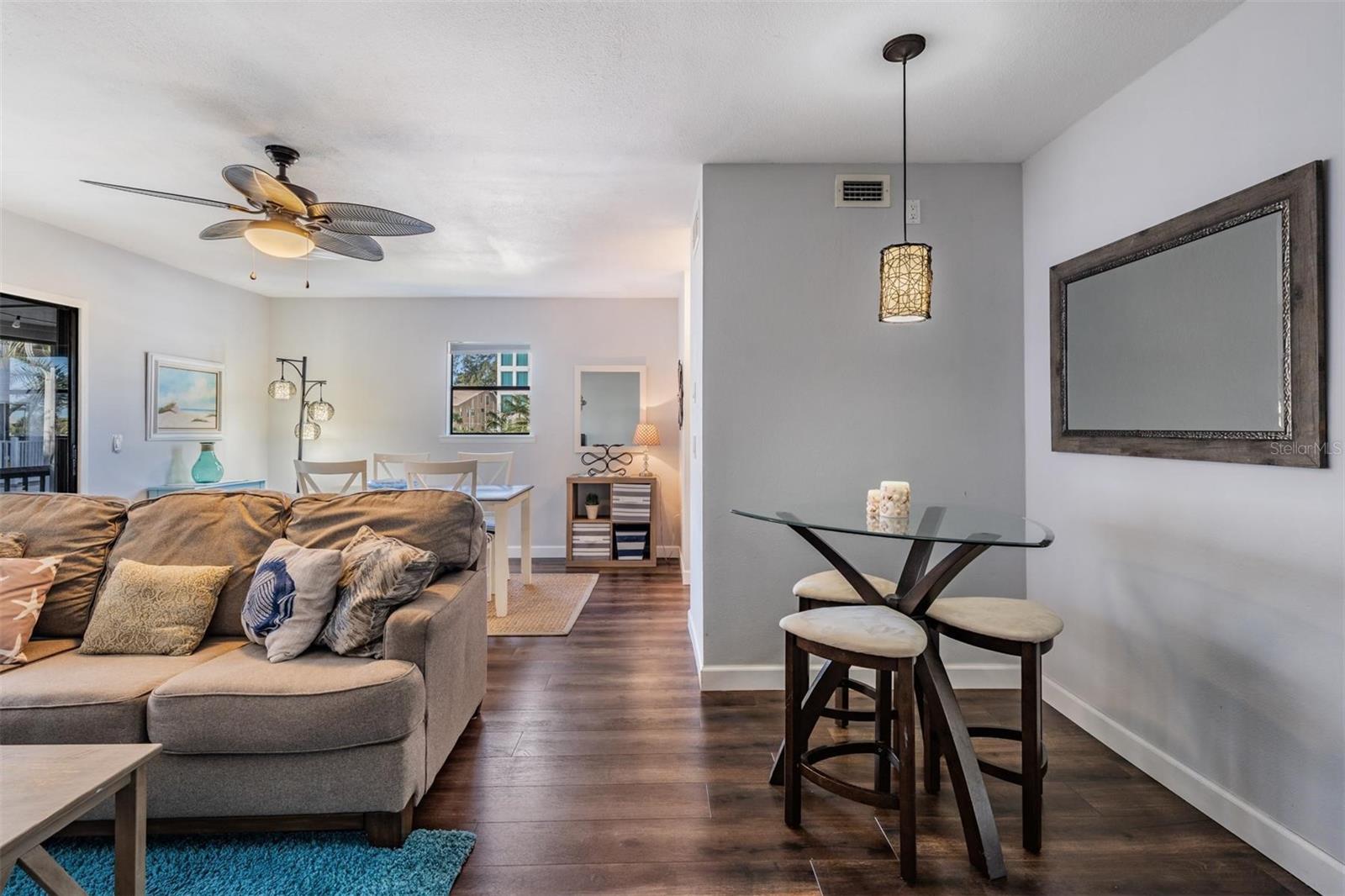 SEA SHELL OF INDIAN SHORES - Residential