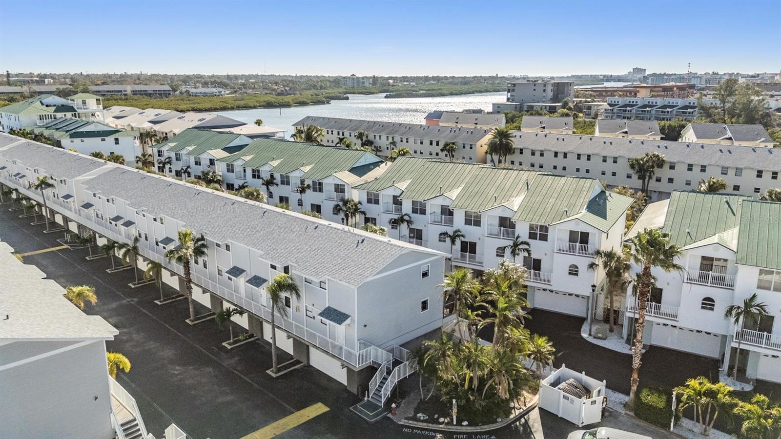 SEA SHELL OF INDIAN SHORES - Residential