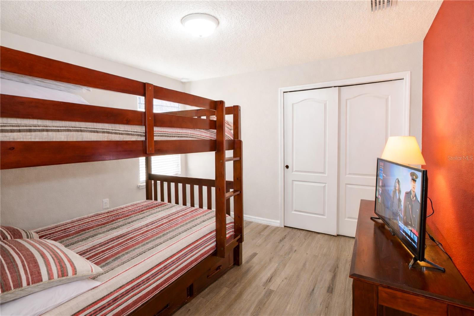 WINDSOR AT WESTSIDE PH 1 - Residential