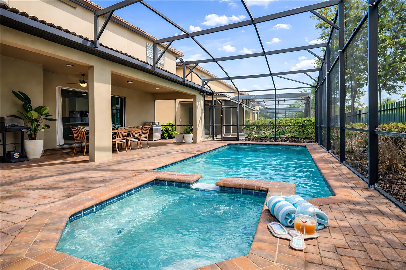 WINDSOR AT WESTSIDE PH 1 - Residential