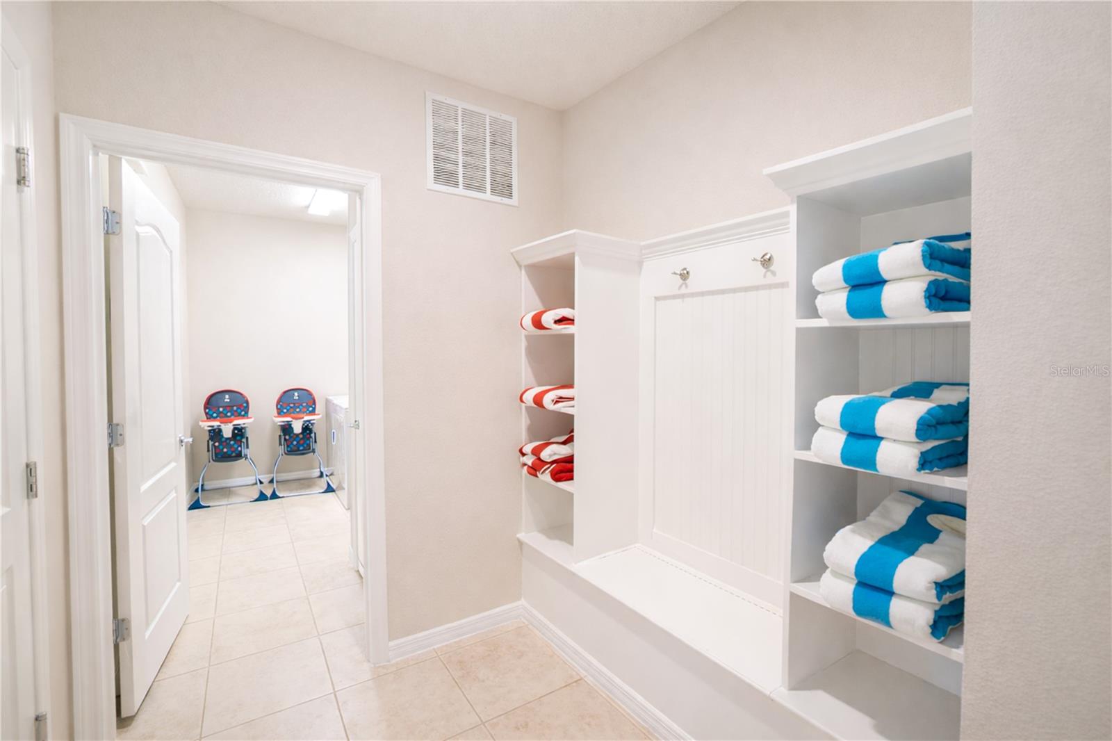 WINDSOR AT WESTSIDE PH 1 - Residential