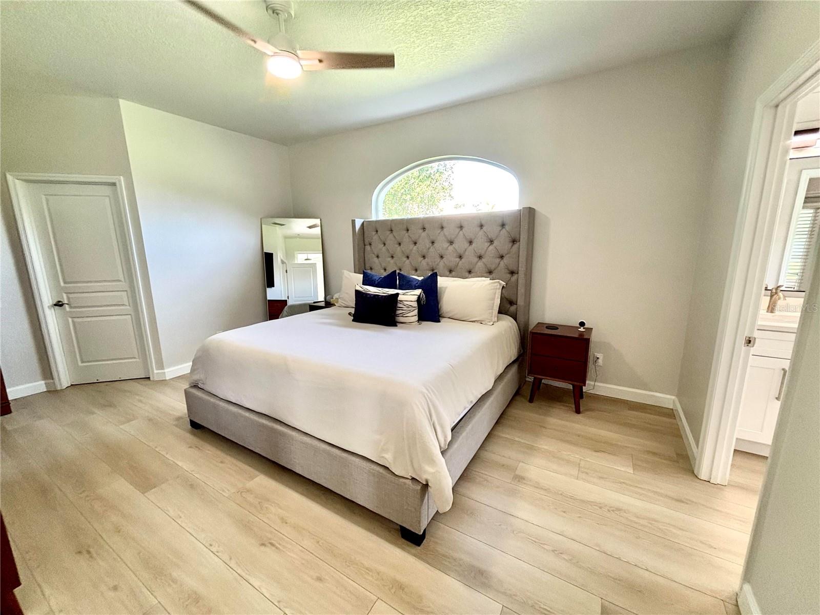 EDGEWATER VILLAGE SUBPHASE A UNIT 4B - Residential