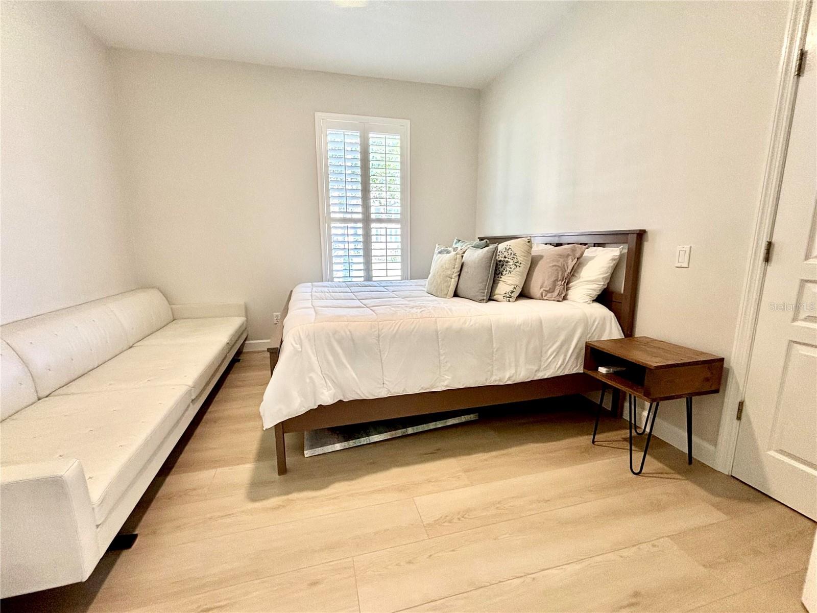 EDGEWATER VILLAGE SUBPHASE A UNIT 4B - Residential