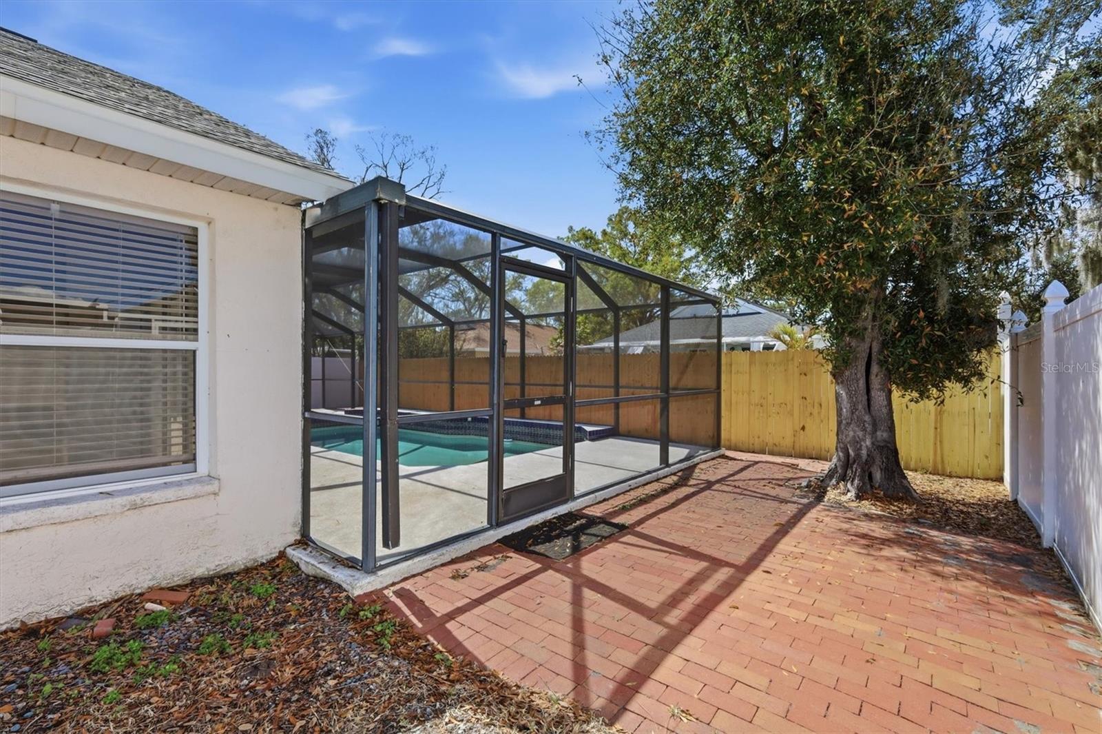 FAIRWAY - Residential