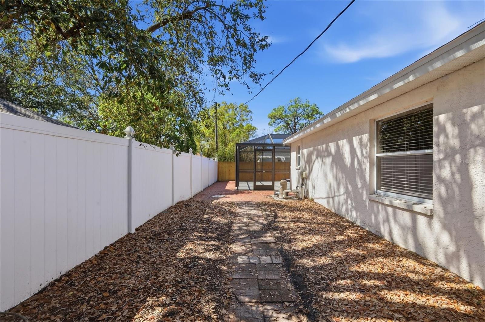 FAIRWAY - Residential