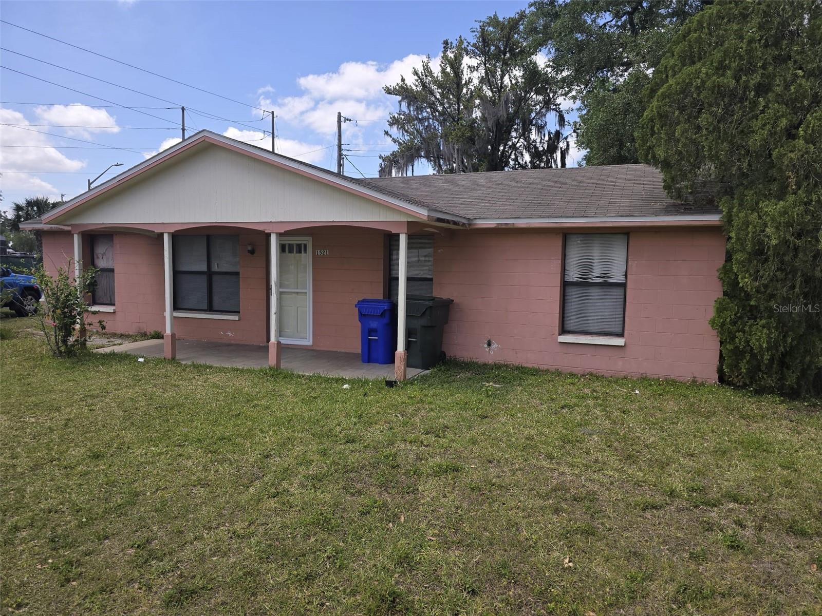 1521 RICHMOND ROAD