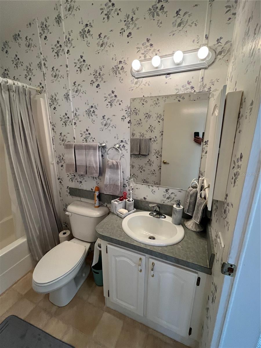 VENICE ISLE - Residential