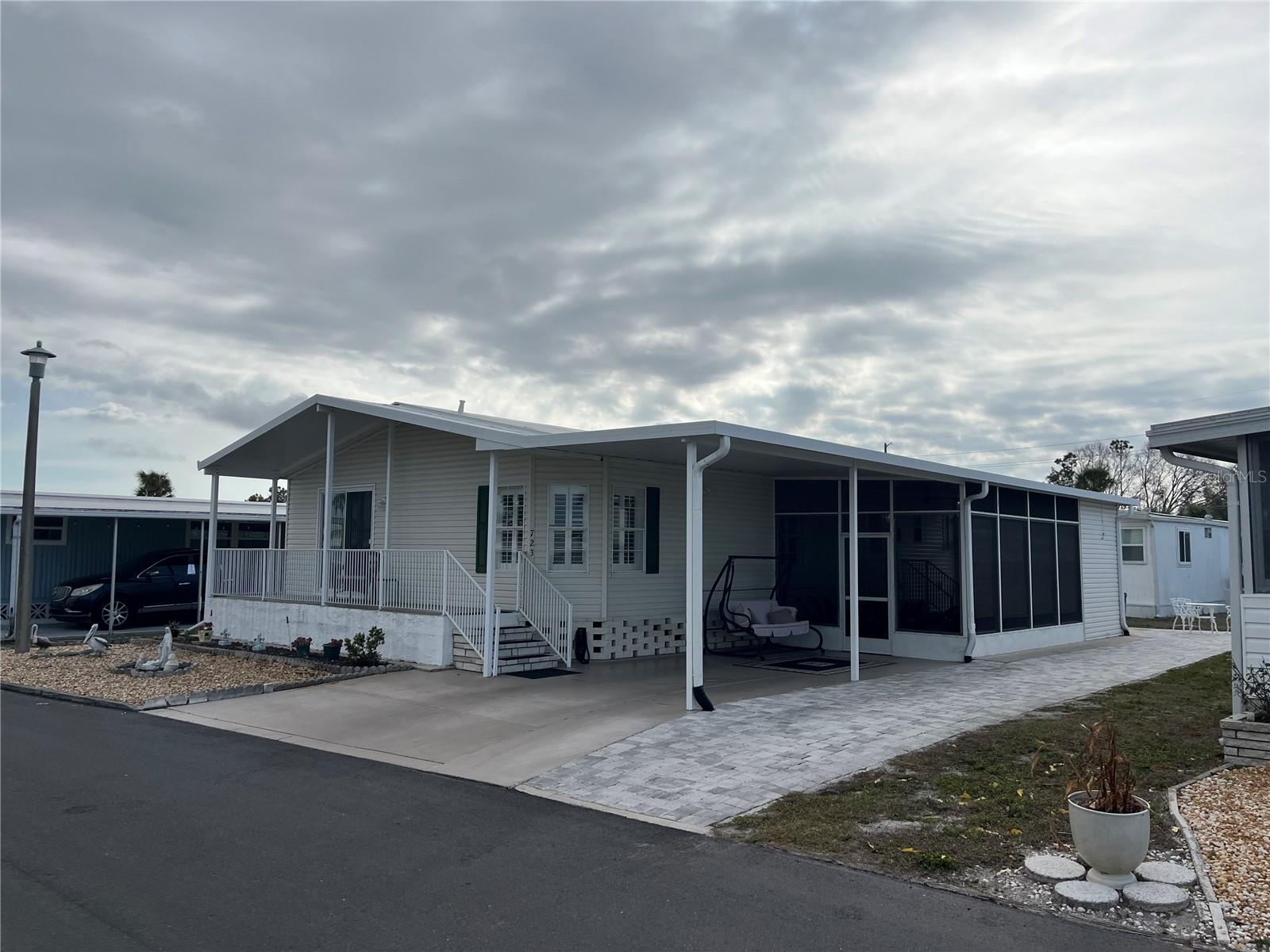 VENICE ISLE - Residential