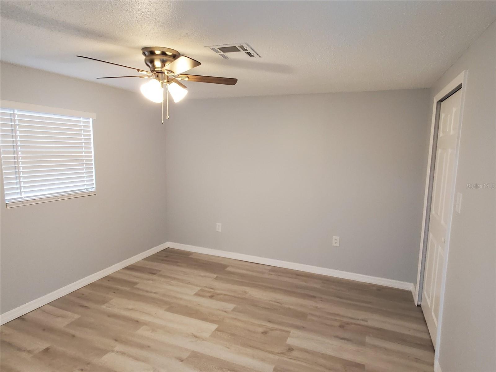 EMBASSY HILLS - Residential