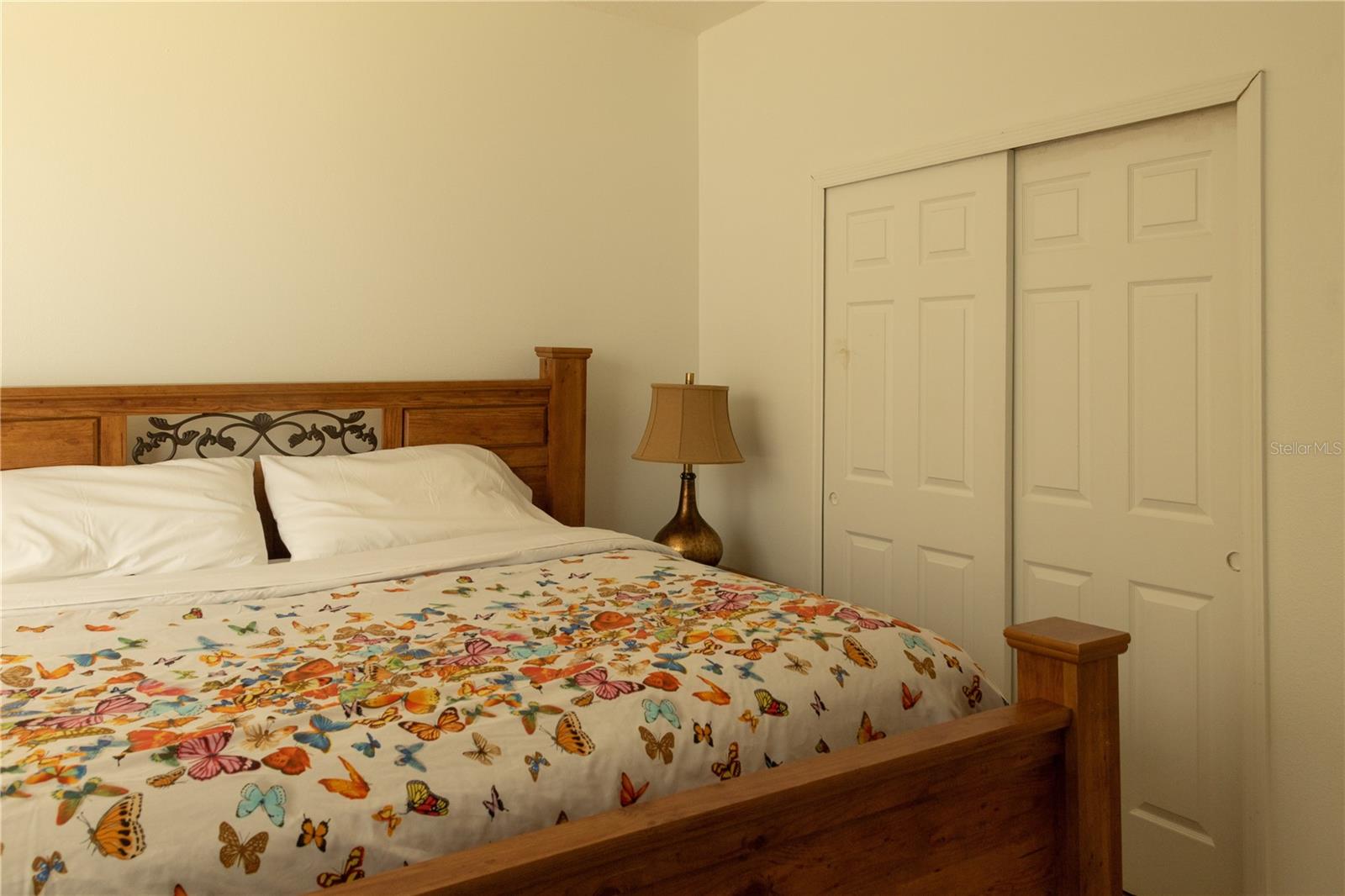 LEGACY PARK - Residential Lease