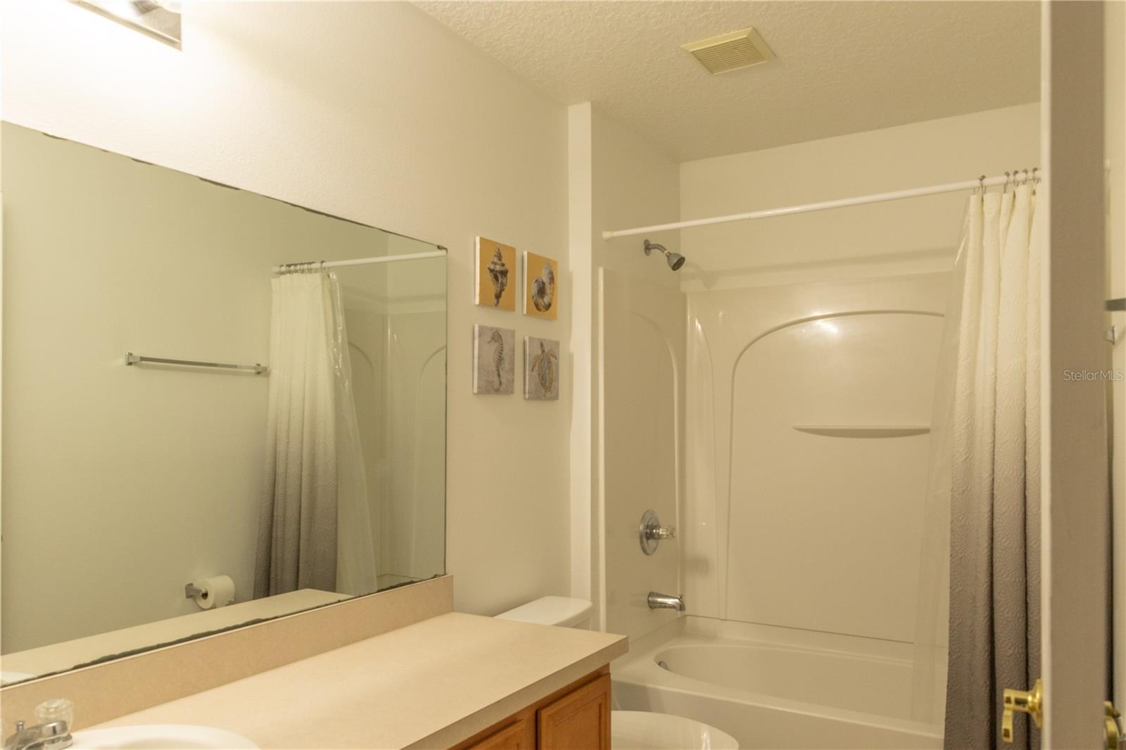 LEGACY PARK - Residential Lease