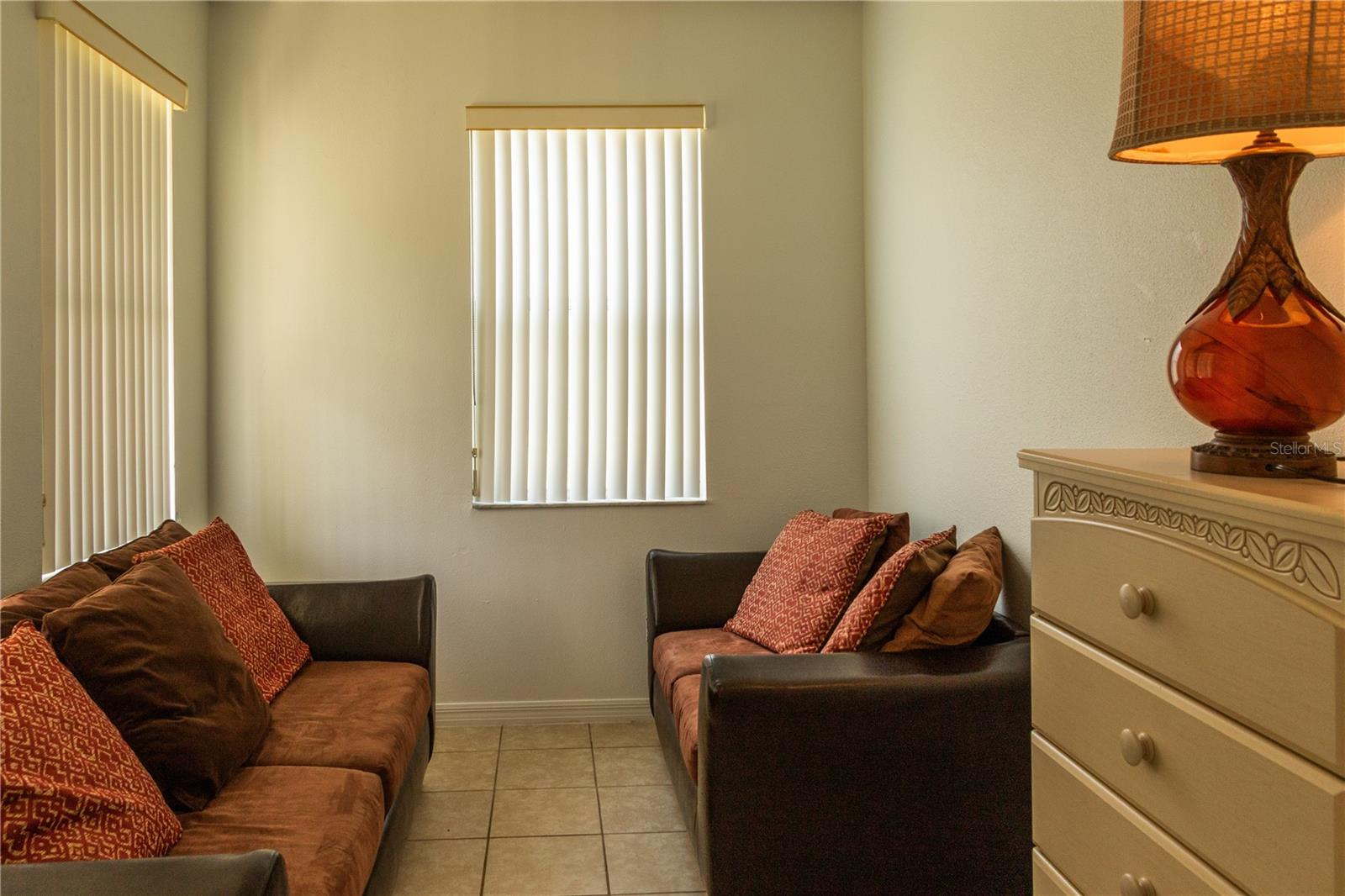 LEGACY PARK - Residential Lease