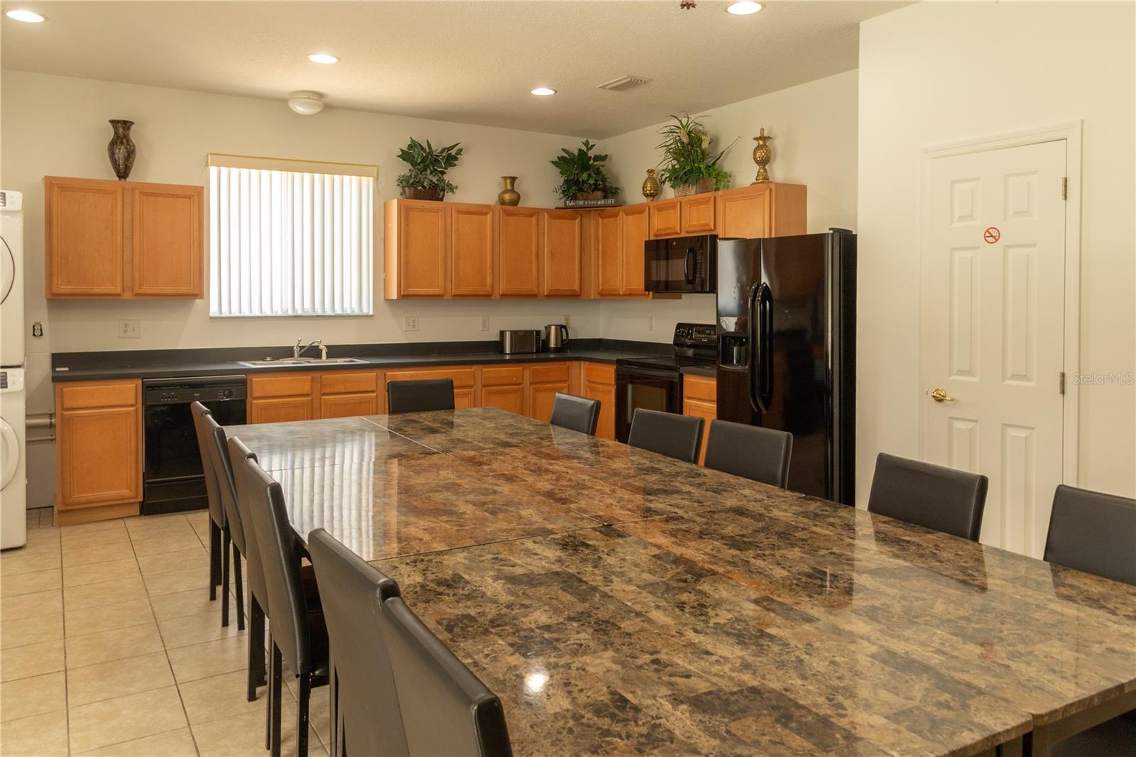 LEGACY PARK - Residential Lease