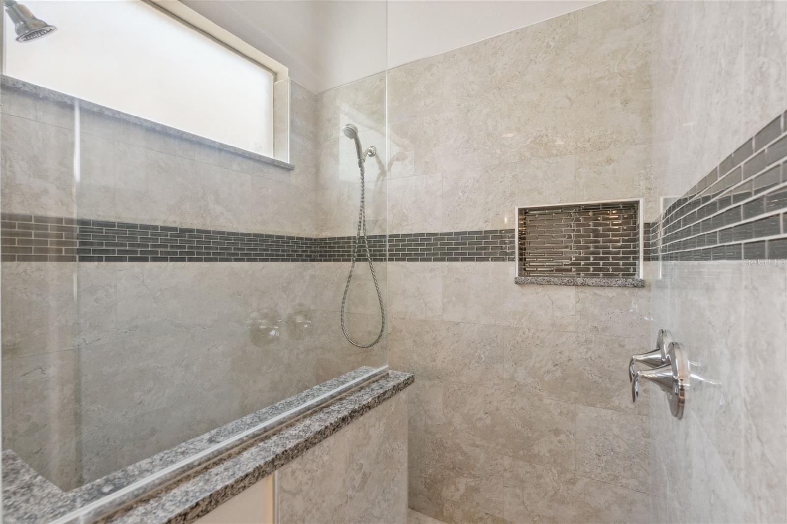 JOHNS LANDING PH 02 48 138 - Residential