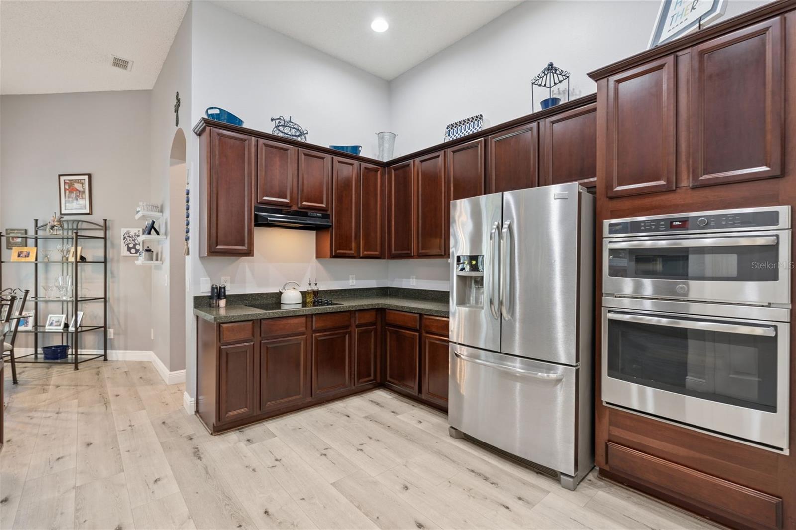 JOHNS LANDING PH 02 48 138 - Residential