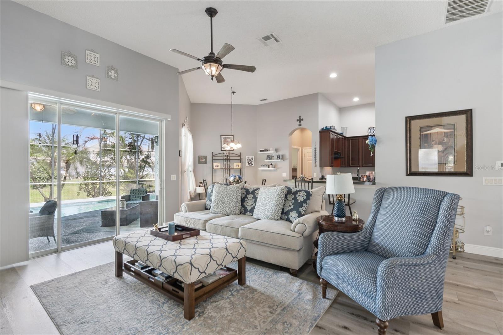 JOHNS LANDING PH 02 48 138 - Residential