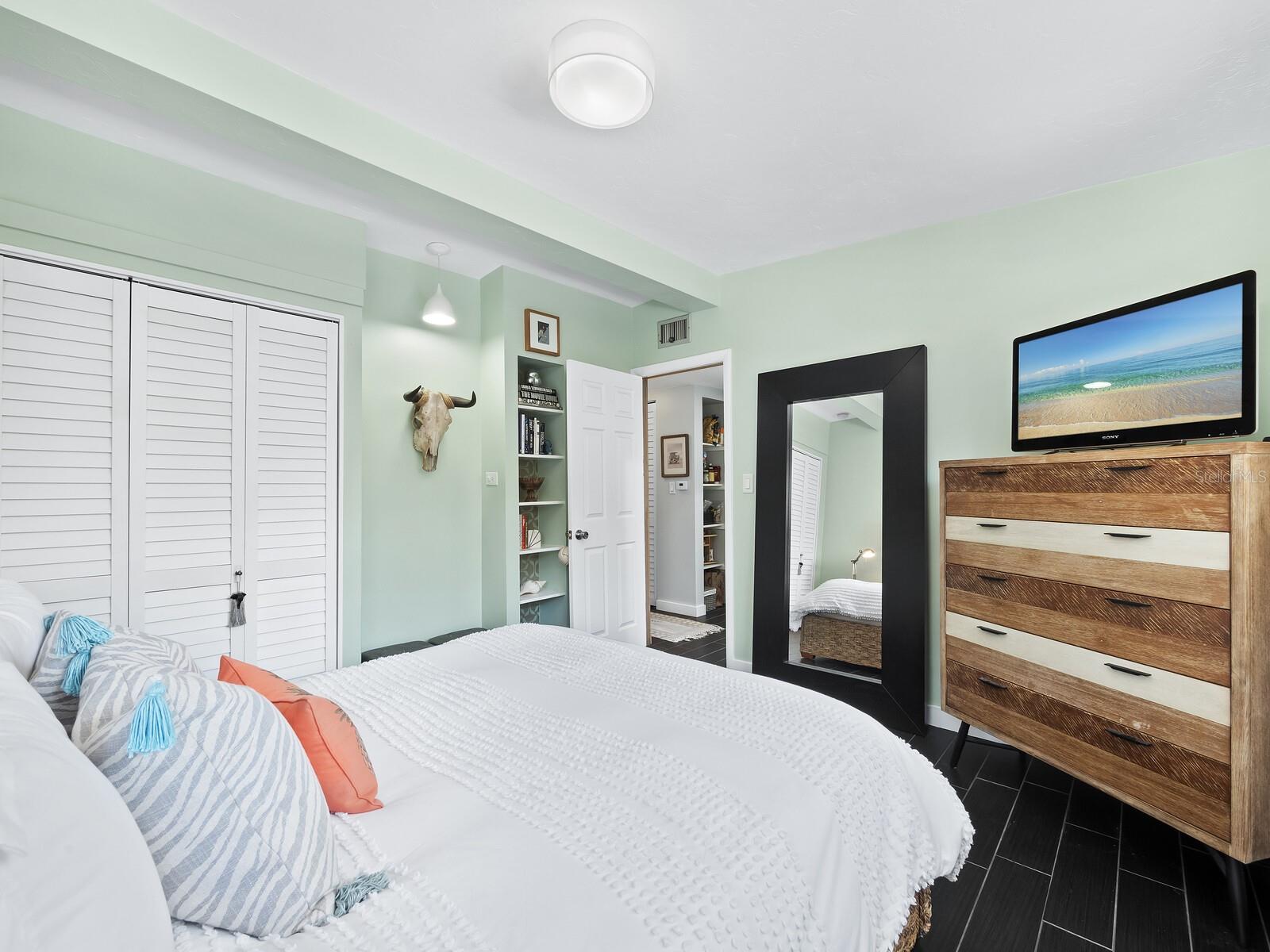 LONGBEACH - Residential