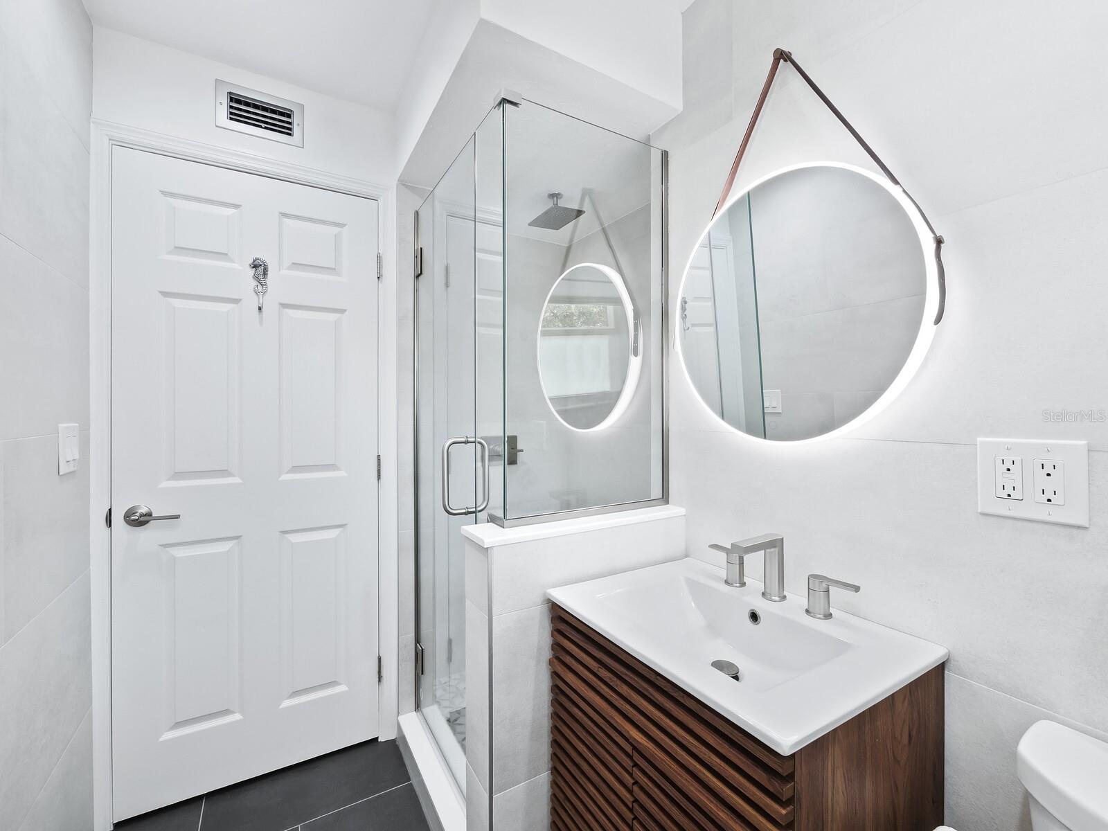 LONGBEACH - Residential