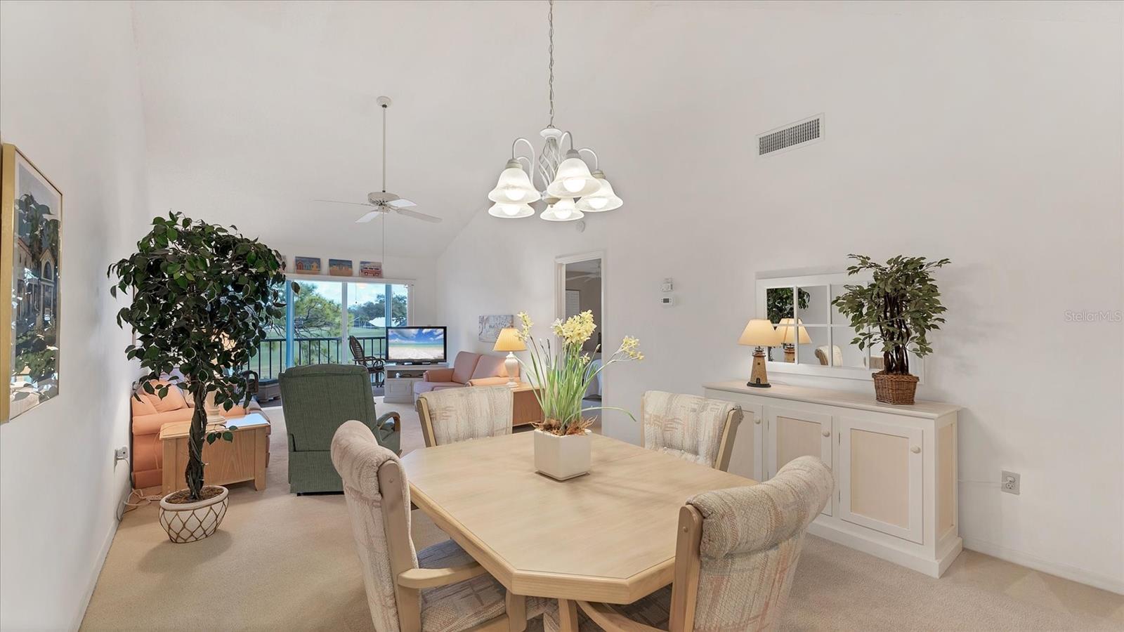 FARMINGTON VISTAS - Residential