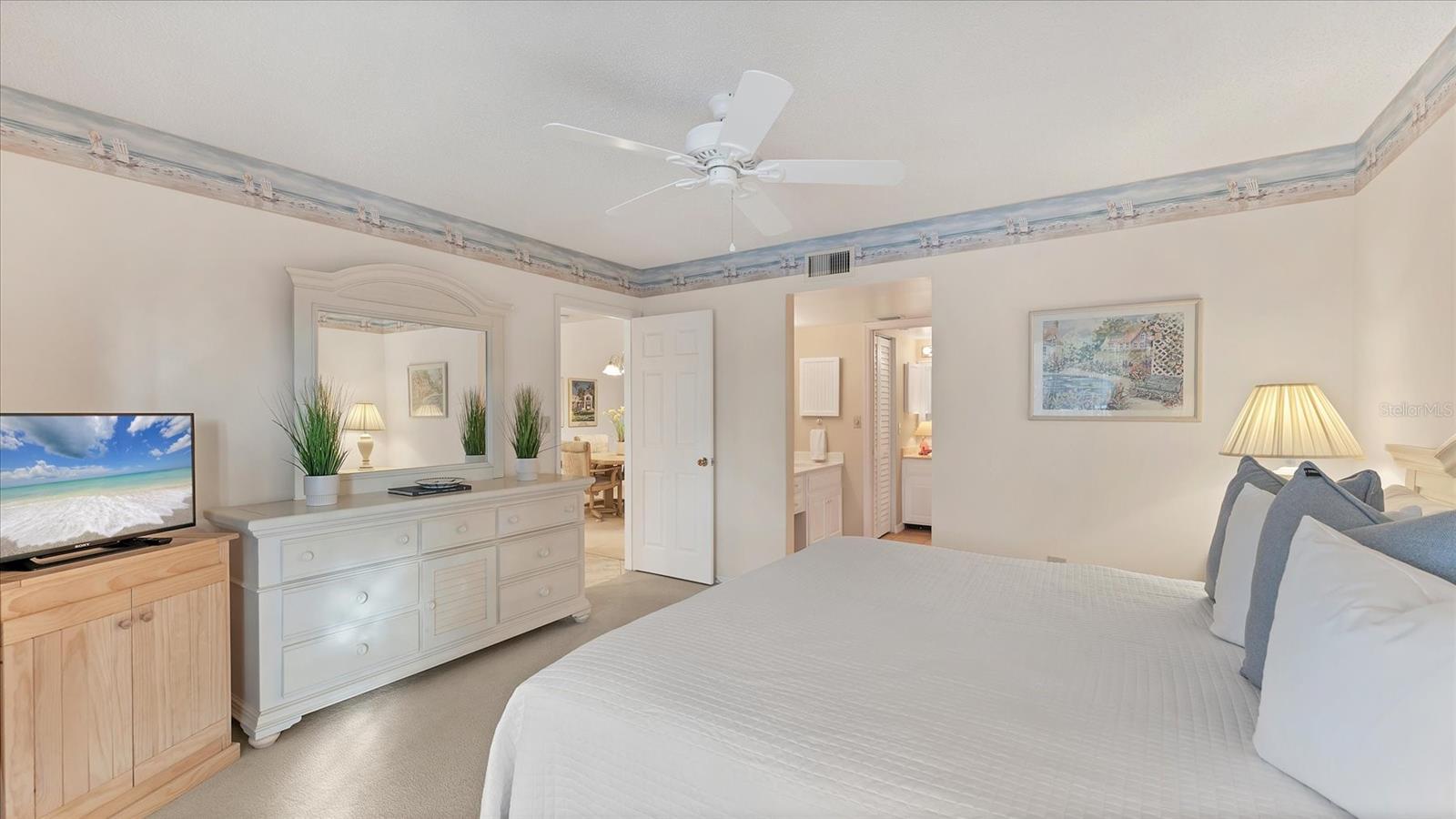 FARMINGTON VISTAS - Residential