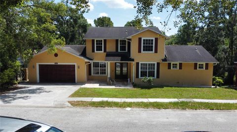 Photo of 7419 Savannah Lane, Tampa, FL 33637 (MLS # TB8425199) Photo of 7419 Savannah Lane, Tampa, FL 33637 (MLS # TB8425199)