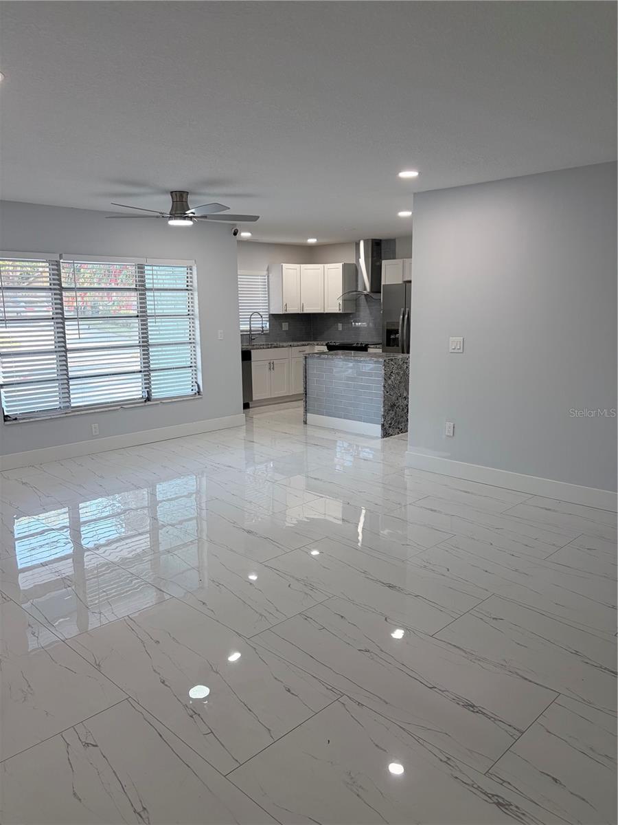 COCOANUT HEIGHTS - Residential