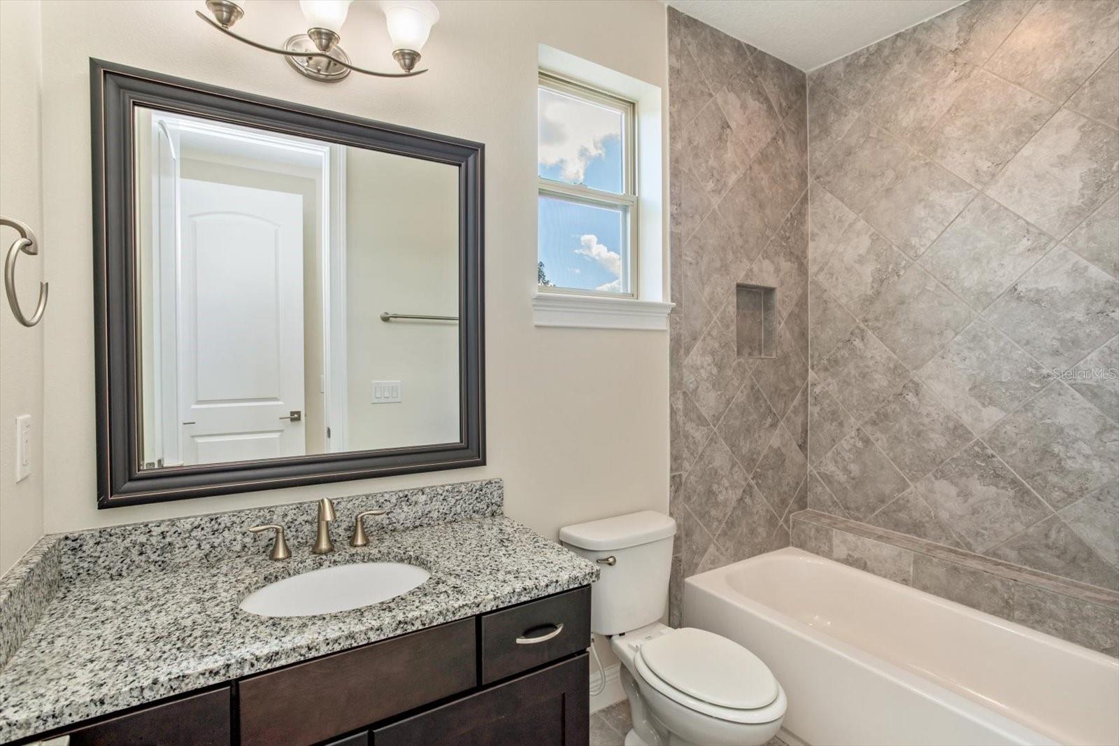 CANOPY OAKS PH 1 - Residential