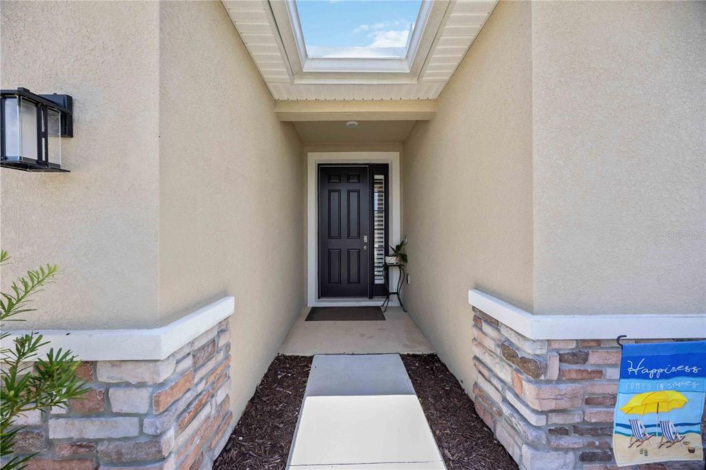 Photo of 12357 Nantahala Run, Parrish, FL 34219 (MLS # A4658275)