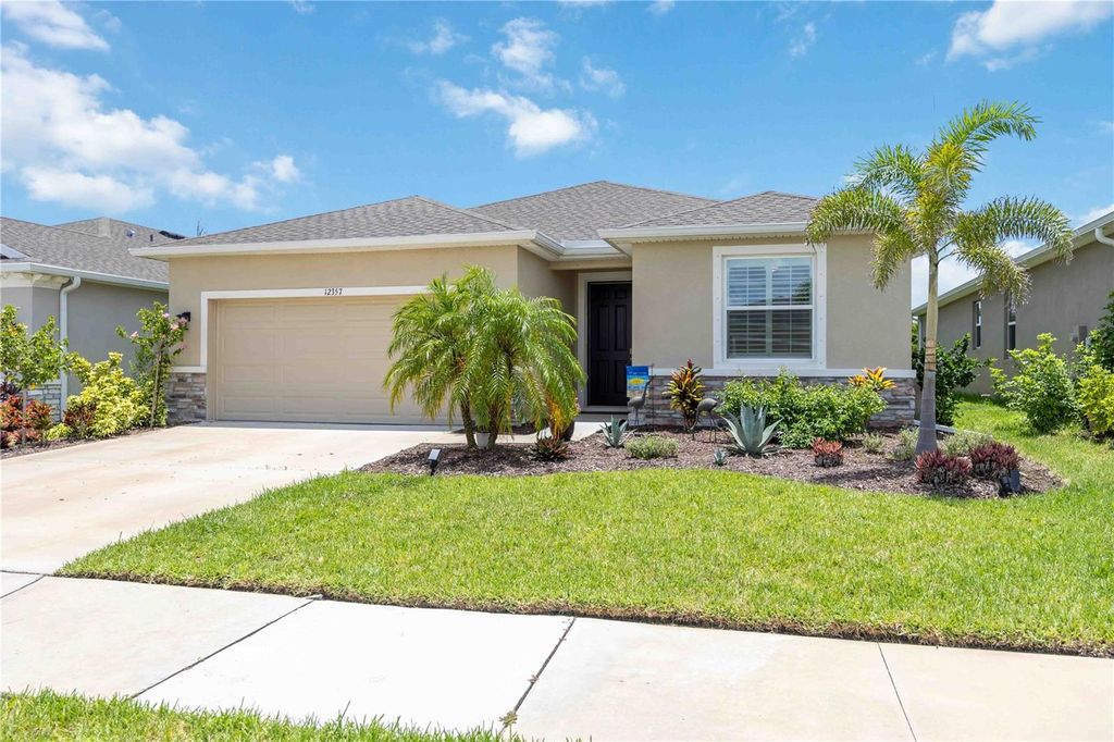 Photo of 12357 Nantahala Run, Parrish, FL 34219 (MLS # A4658275)