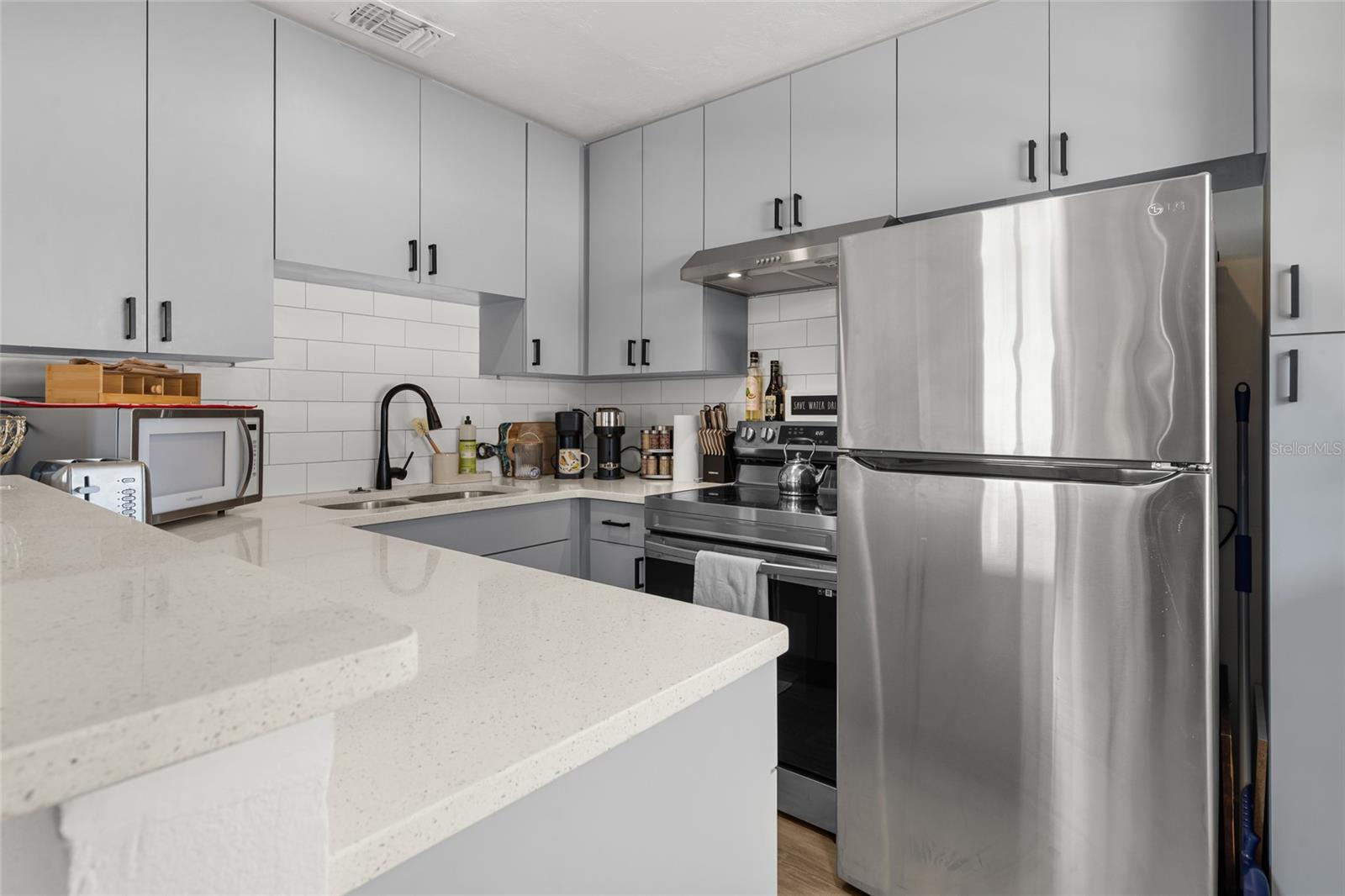 INWOOD PARK FIRST ADD - Residential Income