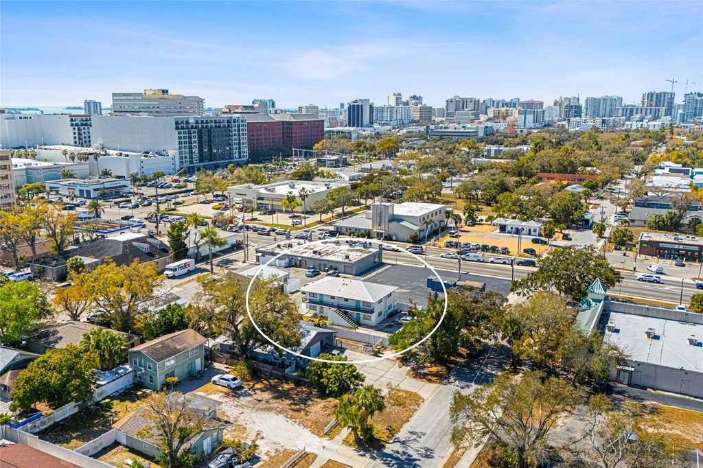 Photo of 2016 5th Street, Sarasota, FL 34237 (MLS # A4684714)