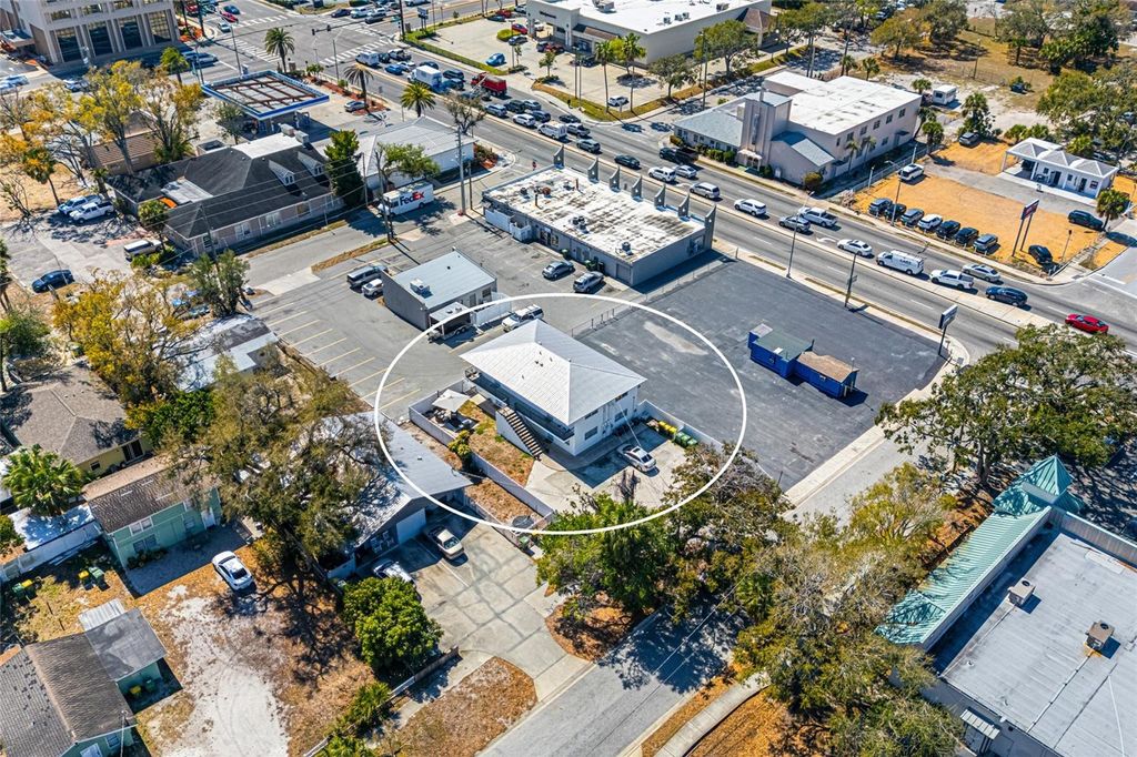 Photo of 2016 5th Street, Sarasota, FL 34237 (MLS # A4684714)