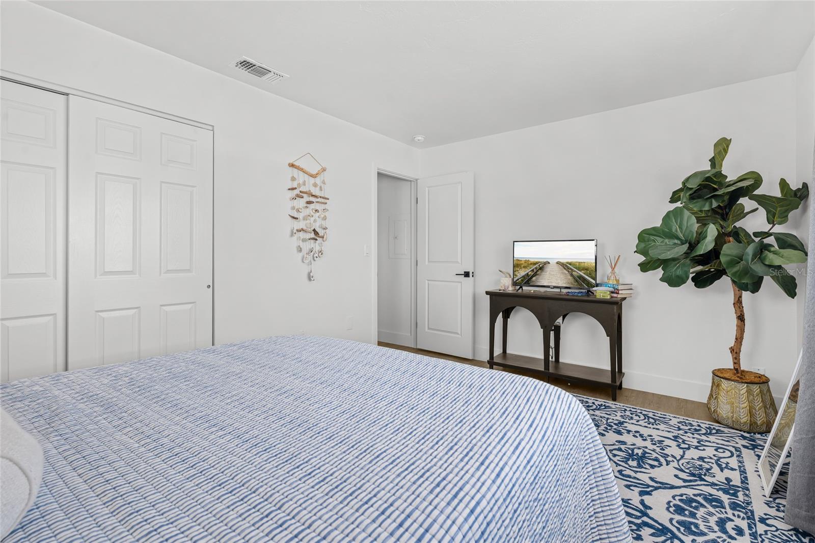 INWOOD PARK FIRST ADD - Residential Income