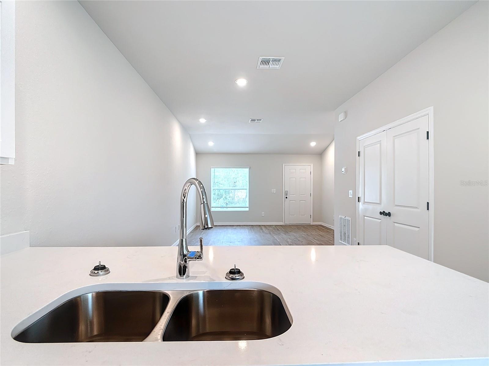 HARB HEIGHTS - Residential Income