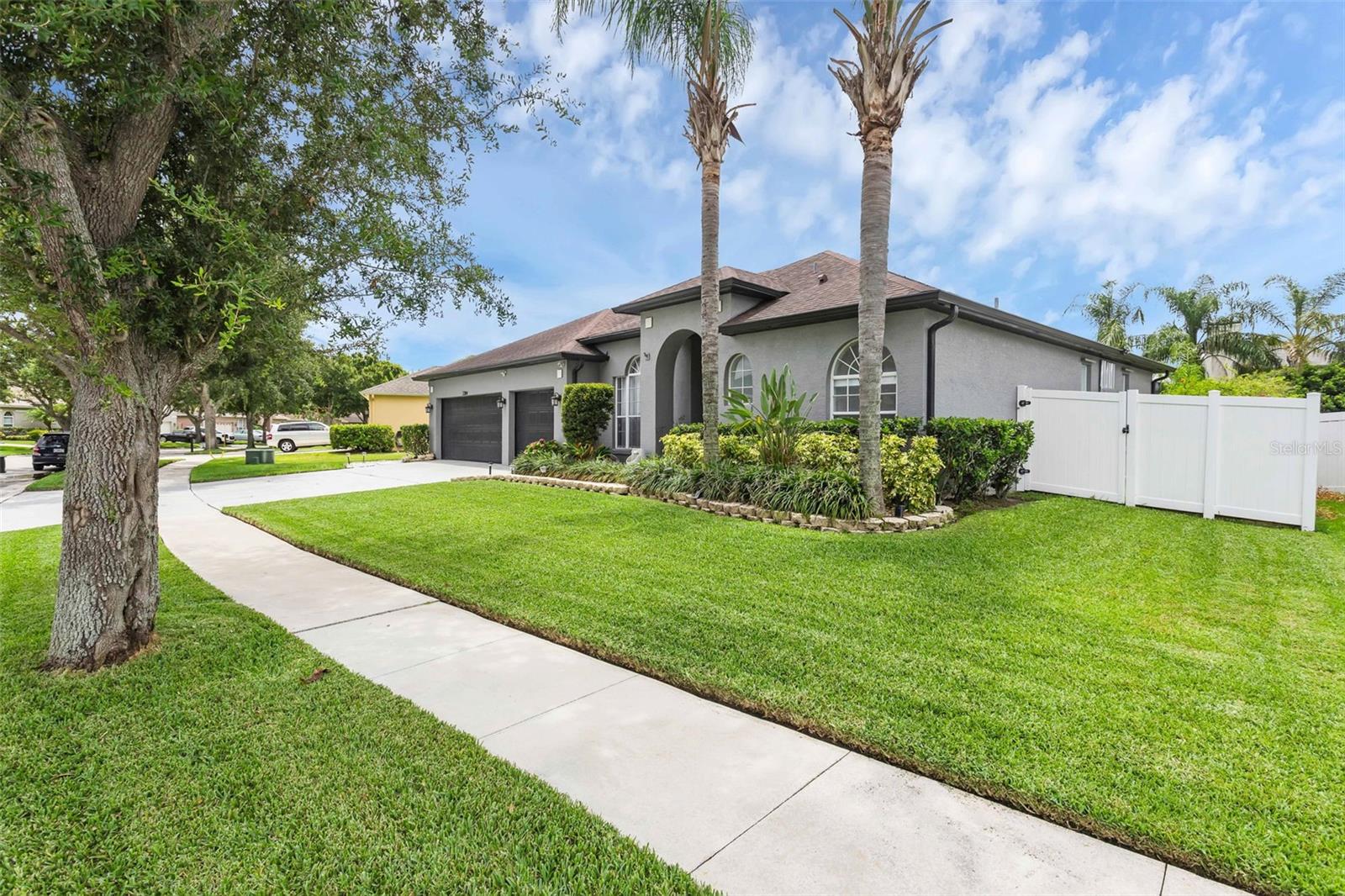 2284 BLACKJACK OAK STREET