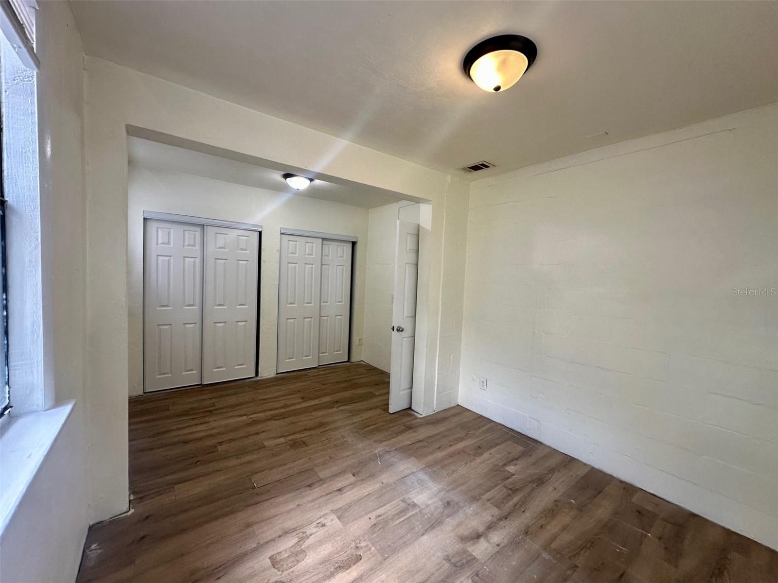 HARRIS ESTATE HARRIS LANDS REPL E 1/2 - Residential Lease