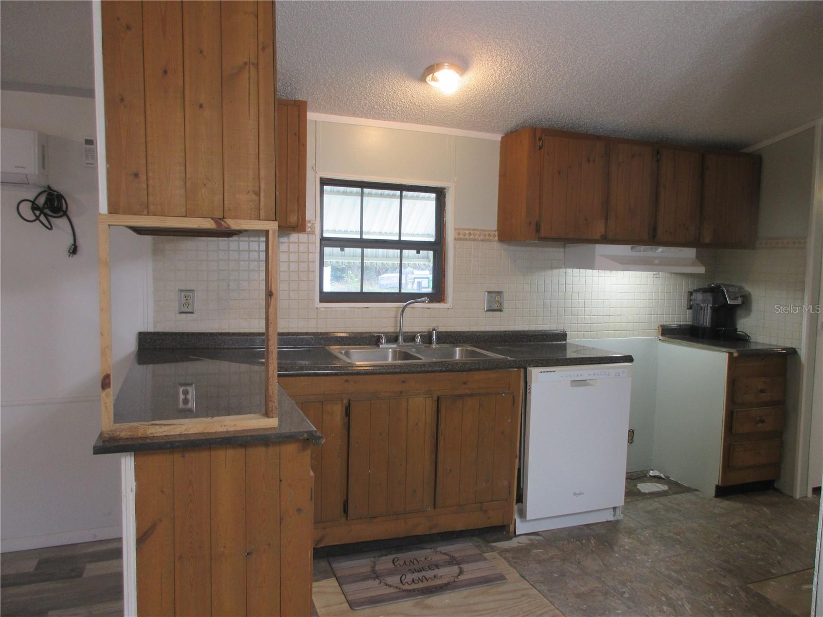 HALFMOON CAMPSITES - Residential