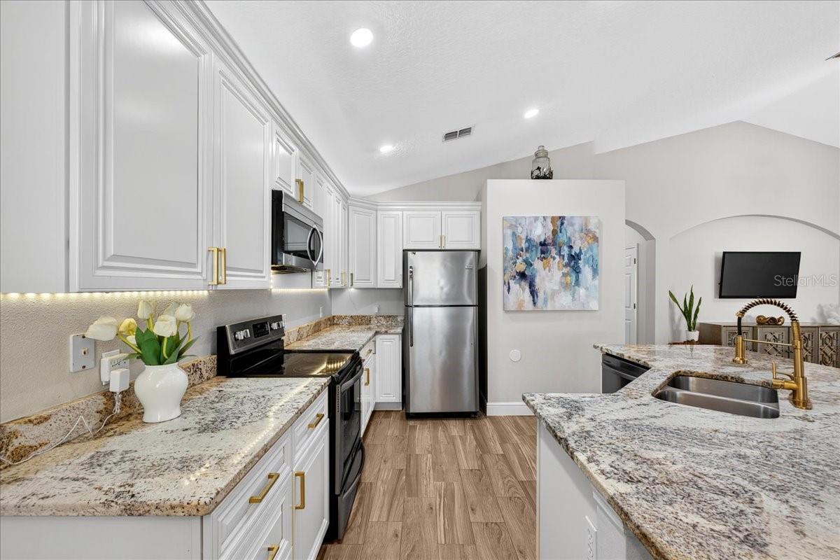 SANCTUARY AT WEST HAVEN - Residential