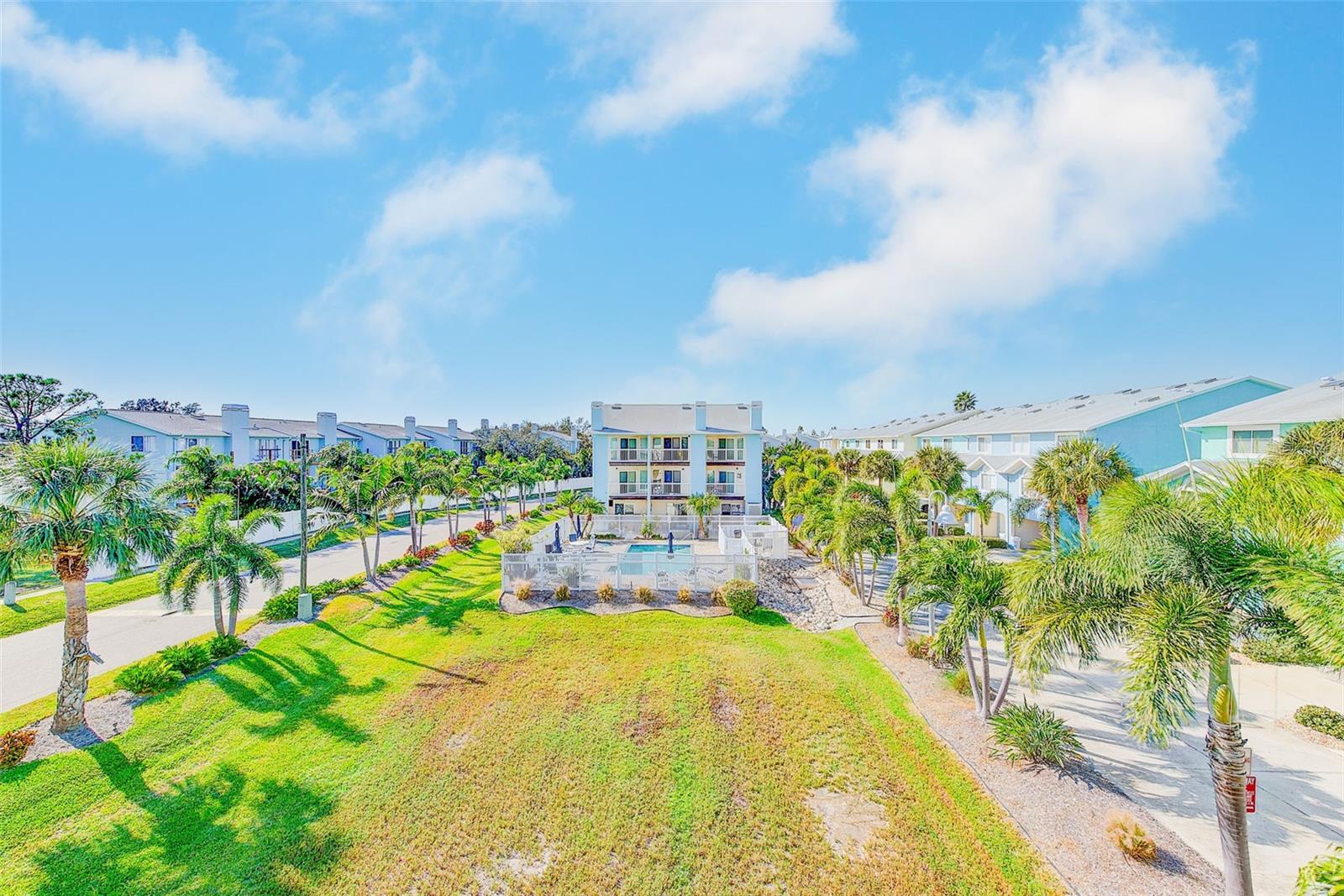 SUNSET BAY INDIAN ROCKS BEACH - Residential