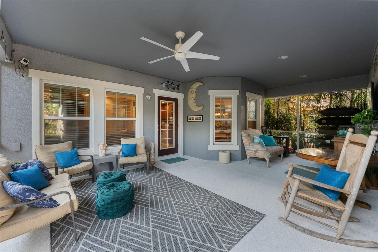 6058 FISHHAWK CROSSING BOULEVARD