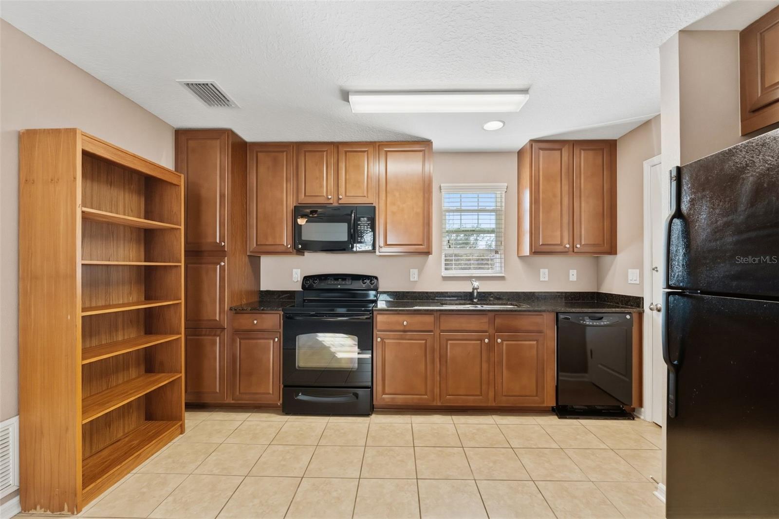 FISHHAWK RANCH TOWNCENTER PHAS - Residential